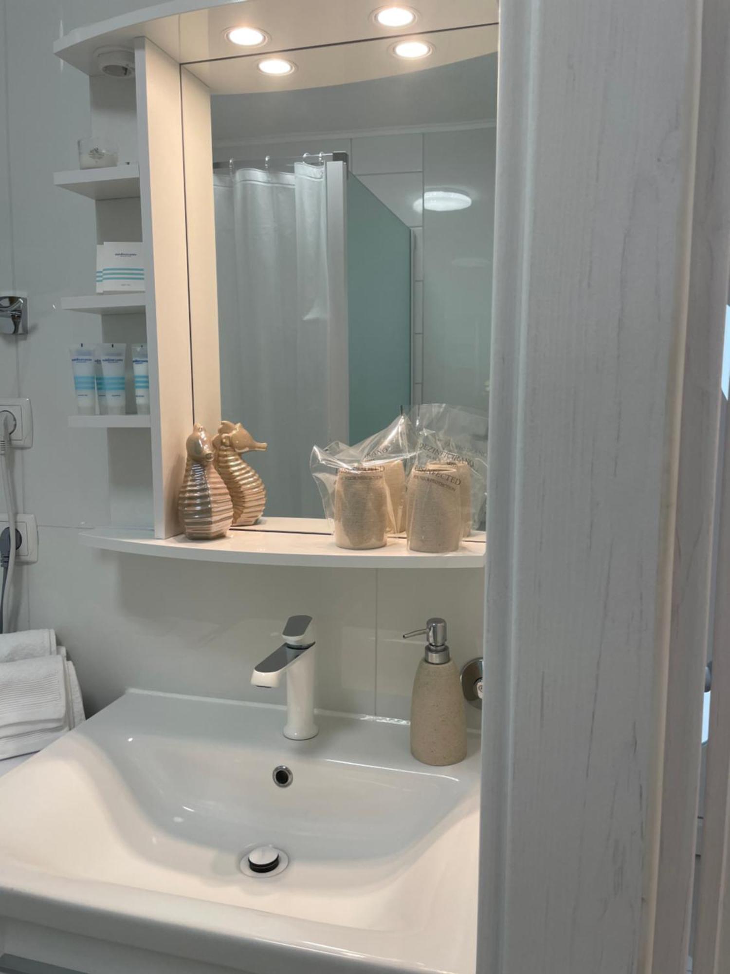 Apartment Gaviota Krk Đảo Krk Ngoại thất bức ảnh